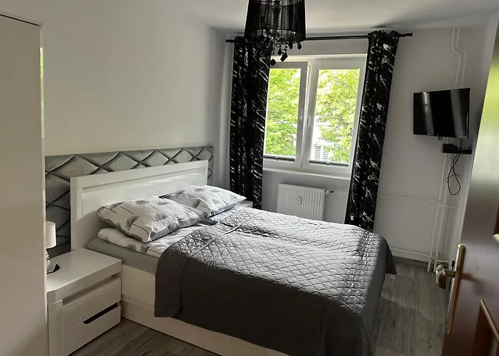 Slowianska By Zilla Ustka